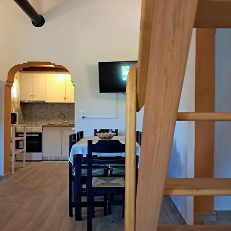 Elia House בית נופש